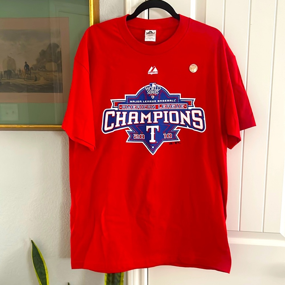 NWOT Texas Rangers 2010 MLB Major League Baseball World Champions League tee
